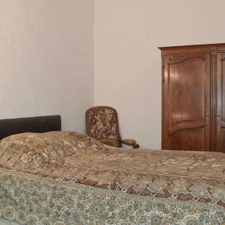 Three-bedroom Holiday In Bastia *