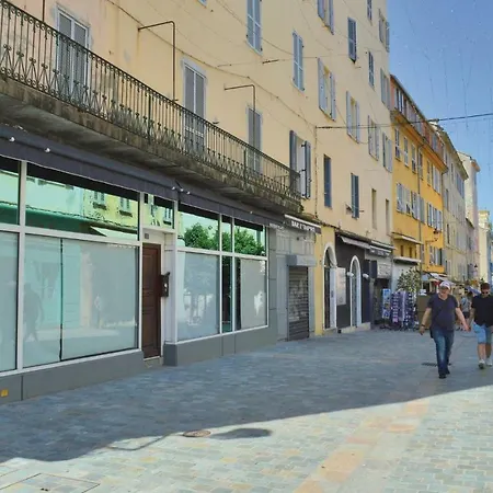 Three-bedroom Holiday In Bastia Bastia (Corsica)